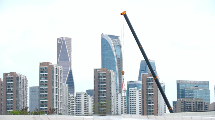 How tough is blind hoisting at height? XCA350G8‑1: Execute invisible ...